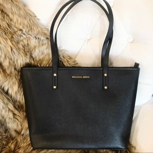 Michael Kors Jet Set Carryall Tote black